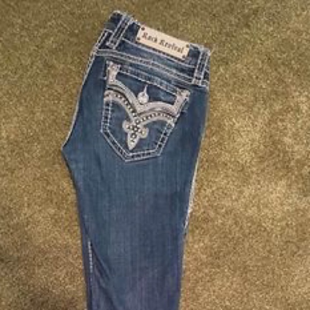 Size 26 women Rock Revivals. Excellent condition.